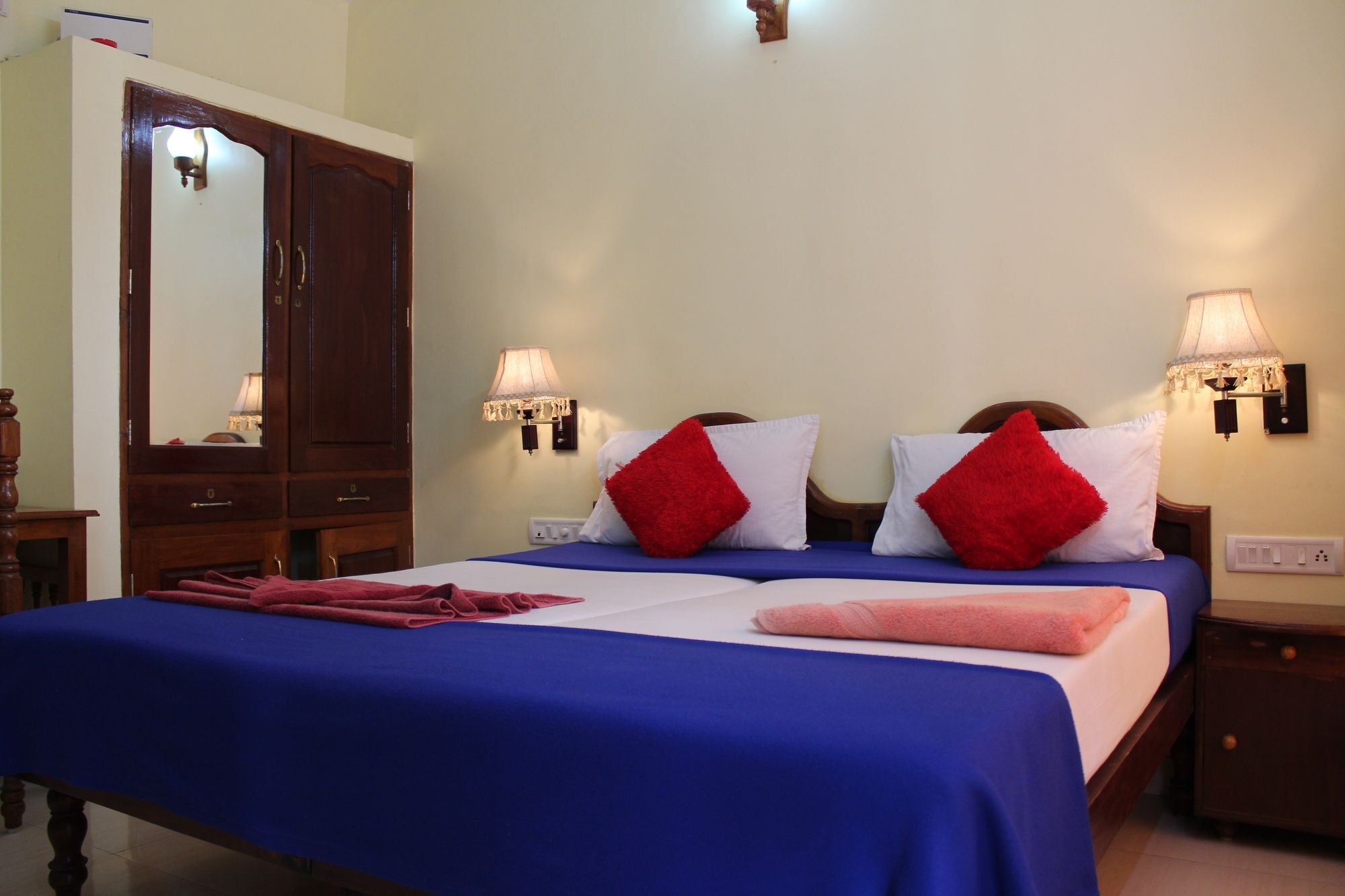 Hotel Sea View Palace - The Beach Hotel, كوفالام المظهر الخارجي الصورة