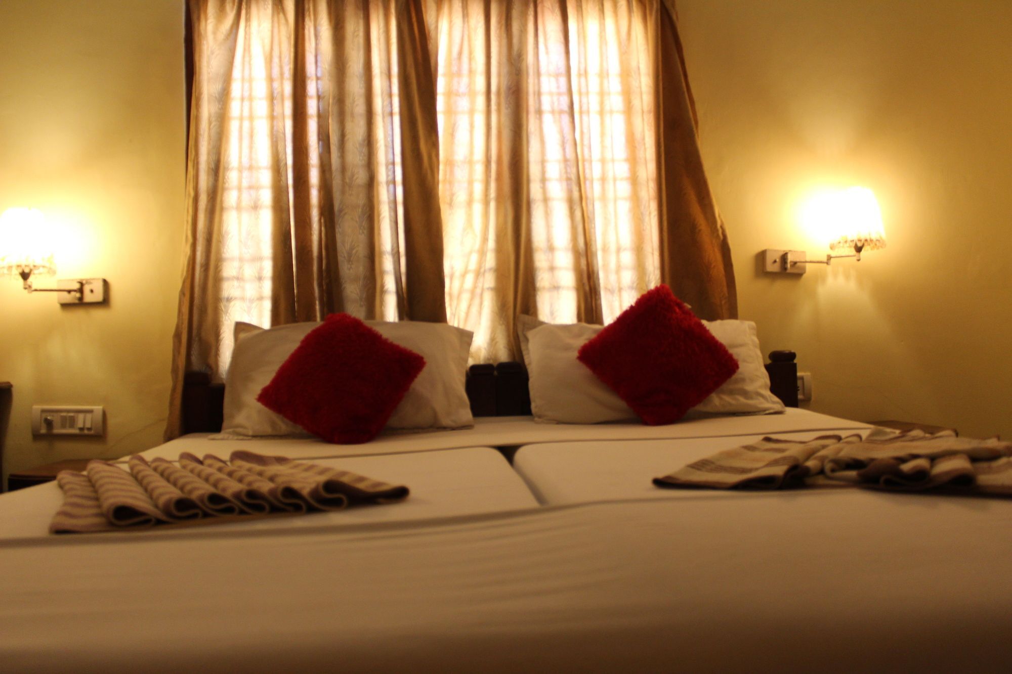 Hotel Sea View Palace - The Beach Hotel, كوفالام المظهر الخارجي الصورة