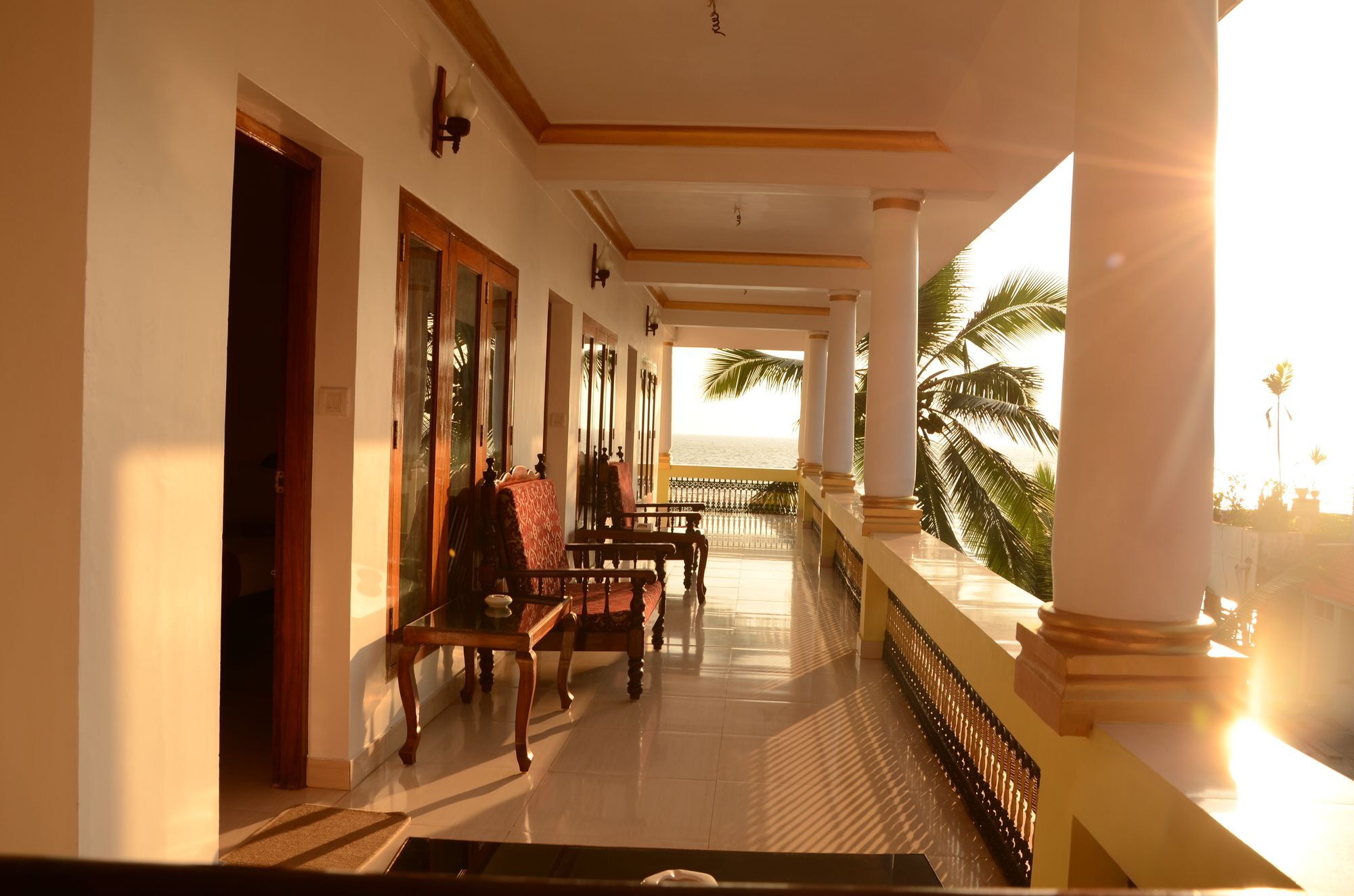 Hotel Sea View Palace - The Beach Hotel, كوفالام المظهر الخارجي الصورة